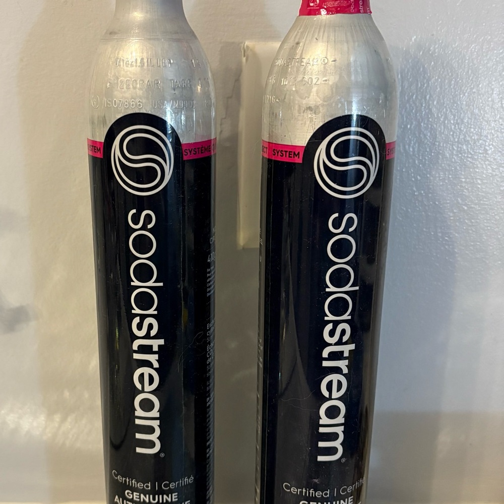 SodaStream Black CO2 Cylinder Set